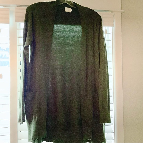 Green cardigan - Picture 2 of 5